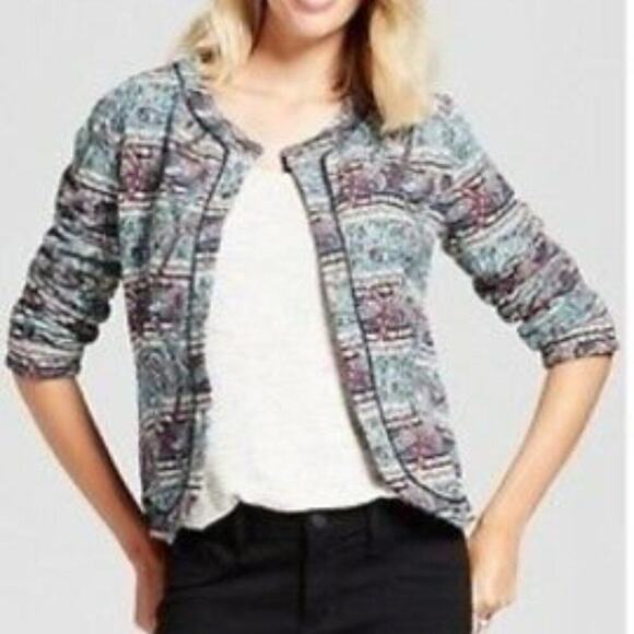 Isani x Target Paisely Snap Front Quilted Jacket - Picture 8 of 8